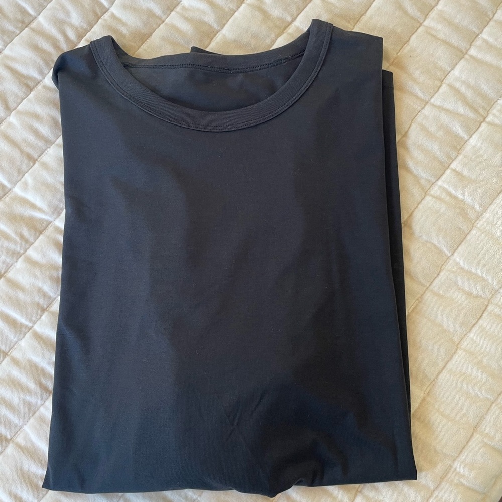 Lululemon Classic Long sleeve